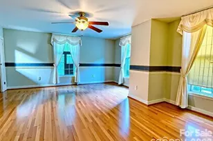 192 W Court St, Rutherfordton, NC 28139 - Photo 16