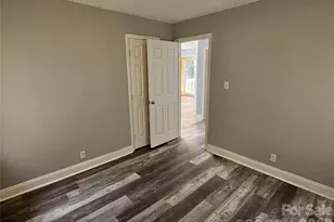 3110 Capitol Dr, Charlotte, NC 28208 - Photo 10