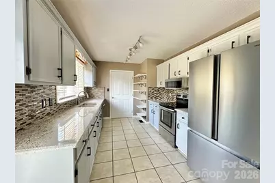 238 Dogwood Acres Lane, Taylorsville, NC 28681 - Photo 4