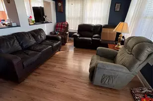 135 E Spencer Ave, Gastonia, NC 28054 - Photo 4