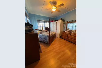 135 E Spencer Avenue, Gastonia, NC 28054 - Photo 6