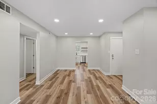 3021 Heathstead Place, Charlotte, NC 28210 - Photo 4