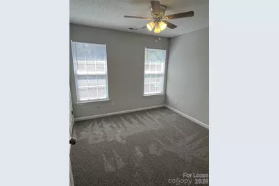 5637 Hedgecrest Place, Charlotte, NC 28269 - Photo 24
