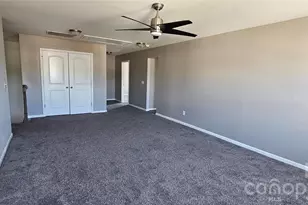 19113 Hawk Haven Ln, Charlotte, NC 28278 - Photo 24