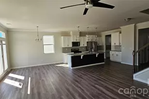 19113 Hawk Haven Ln, Charlotte, NC 28278 - Photo 12