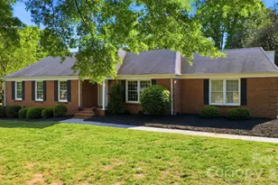 1406 Lakeview Dr, Monroe, NC 28112 - Photo 1