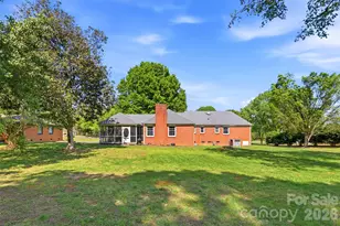 1406 Lakeview Dr, Monroe, NC 28112 - Photo 34