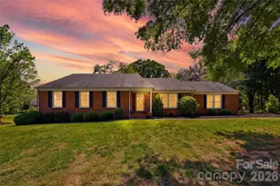 1406 Lakeview Dr, Monroe, NC 28112 - Photo 6