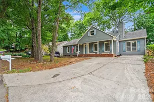 9060 Tulagi Ct, Tega Cay, SC 29708 - Photo 2