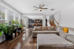 10012 Michael Crossing Dr, Charlotte, NC 28213 - Photo 12