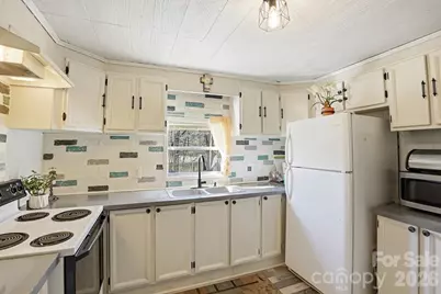 343 Carr Road, Dallas, NC 28034 - Photo 8