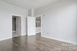 701 Royal Ct, Charlotte, NC 28202 - Photo 12