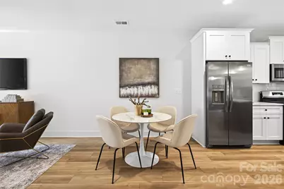 4203 Eagle Chase Drive, Charlotte, NC 28216 - Photo 8