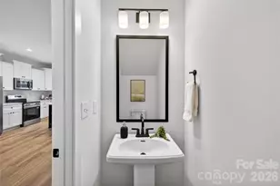 4203 Eagle Chase Dr, Charlotte, NC 28216 - Photo 18