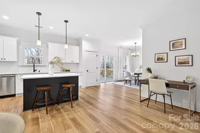 4203 Eagle Chase Drive, Charlotte, NC 28216 - Photo 10