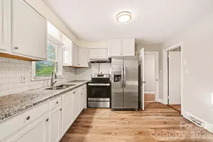 4726 Holbrook Dr, Charlotte, NC 28212 - Photo 6