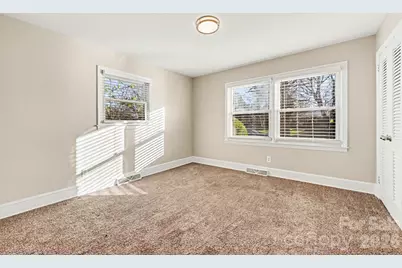 4726 Holbrook Drive, Charlotte, NC 28212 - Photo 12