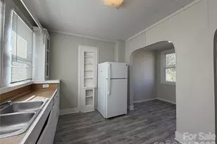 208 S 3rd St, Albemarle, NC 28001 - Photo 28