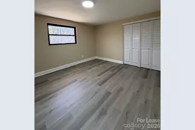 902 8th Avenue SW, Conover, NC 28613 - Photo 4