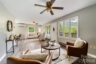 365 Duckback Trl, Whittier, NC 28789 - Photo 10