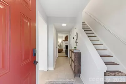 2705 New Hamlin Way, Charlotte, NC 28210 - Photo 2