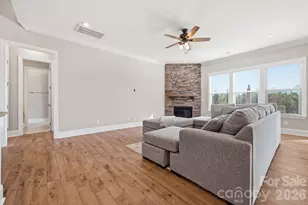 8920 Branch Brook Pl, Huntersville, NC 28078 - Photo 10