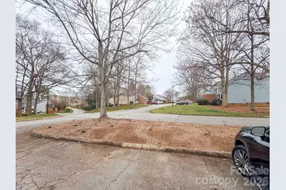 309 Tradd Street, Mauldin, SC 29662 - Photo 32