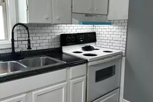 435 Davis St, Albemarle, NC 28001 - Photo 14