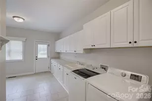 13017 Avila Ct, Charlotte, NC 28278 - Photo 30