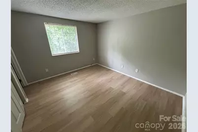 9524 & 9525 Robert Burns Court, Charlotte, NC 28213 - Photo 18