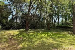 9524 & 9525 Robert Burns Ct, Charlotte, NC 28213 - Photo 14