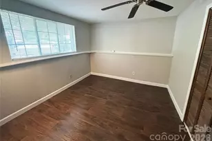 9524 & 9525 Robert Burns Ct, Charlotte, NC 28213 - Photo 22