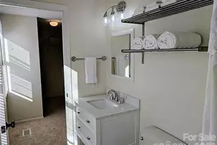 9524 & 9525 Robert Burns Ct, Charlotte, NC 28213 - Photo 12