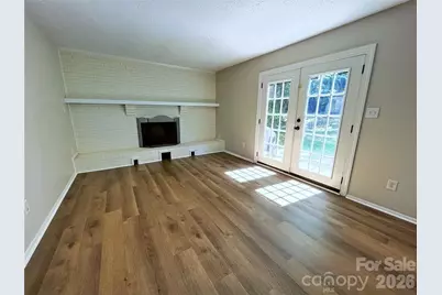 9524 & 9525 Robert Burns Court, Charlotte, NC 28213 - Photo 6