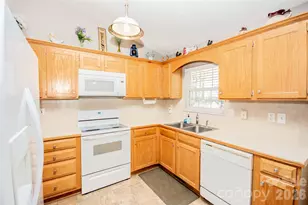 112 Chimney Ridge Ln, Statesville, NC 28625 - Photo 16