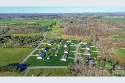 112 Chimney Ridge Lane, Statesville, NC 28625 - Photo 6