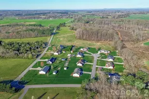 112 Chimney Ridge Ln, Statesville, NC 28625 - Photo 6