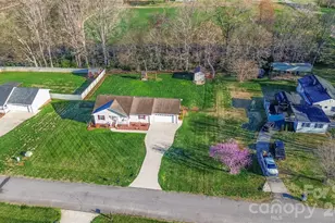 112 Chimney Ridge Ln, Statesville, NC 28625 - Photo 2