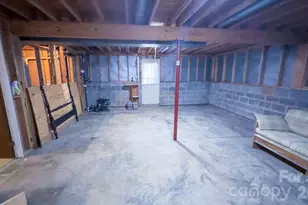 1018 Farmfield Ln, Charlotte, NC 28213 - Photo 22