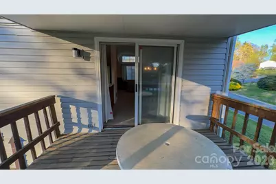 1018 Farmfield Lane, Charlotte, NC 28213 - Photo 12