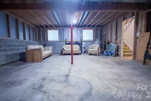 1018 Farmfield Ln, Charlotte, NC 28213 - Photo 20