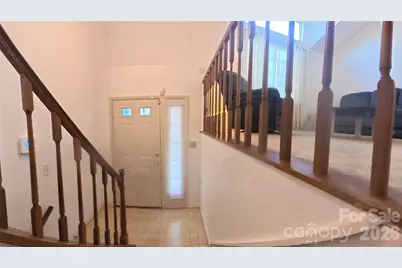 1018 Farmfield Lane, Charlotte, NC 28213 - Photo 4