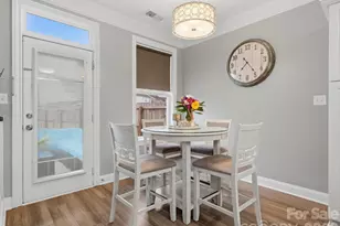 9414 Macquarie Ln, Charlotte, NC 28227 - Photo 12