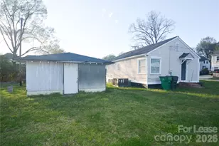 1424 Kennon St, Charlotte, NC 28205 - Photo 2