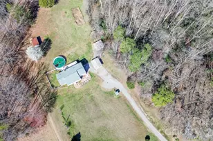 311 Fletcher Rd, Union Grove, NC 28689 - Photo 14