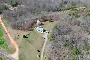 311 Fletcher Rd, Union Grove, NC 28689 - Photo 6