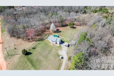 311 Fletcher Road, Union Grove, NC 28689 - Photo 6