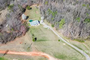 311 Fletcher Rd, Union Grove, NC 28689 - Photo 14