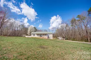 311 Fletcher Rd, Union Grove, NC 28689 - Photo 18