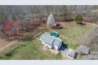 311 Fletcher Road, Union Grove, NC 28689 - Photo 4